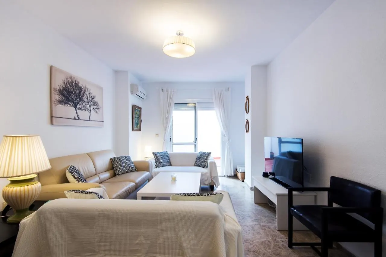 Center Location & Parking Free Apartment With Largeterrace & Bbq Malaga